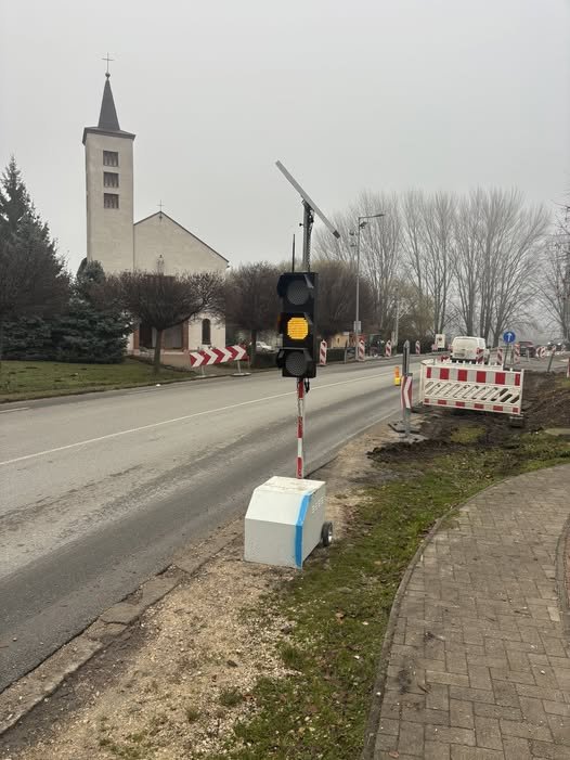 f05f0976 428b 40a3 8d0f dc78675d2d50